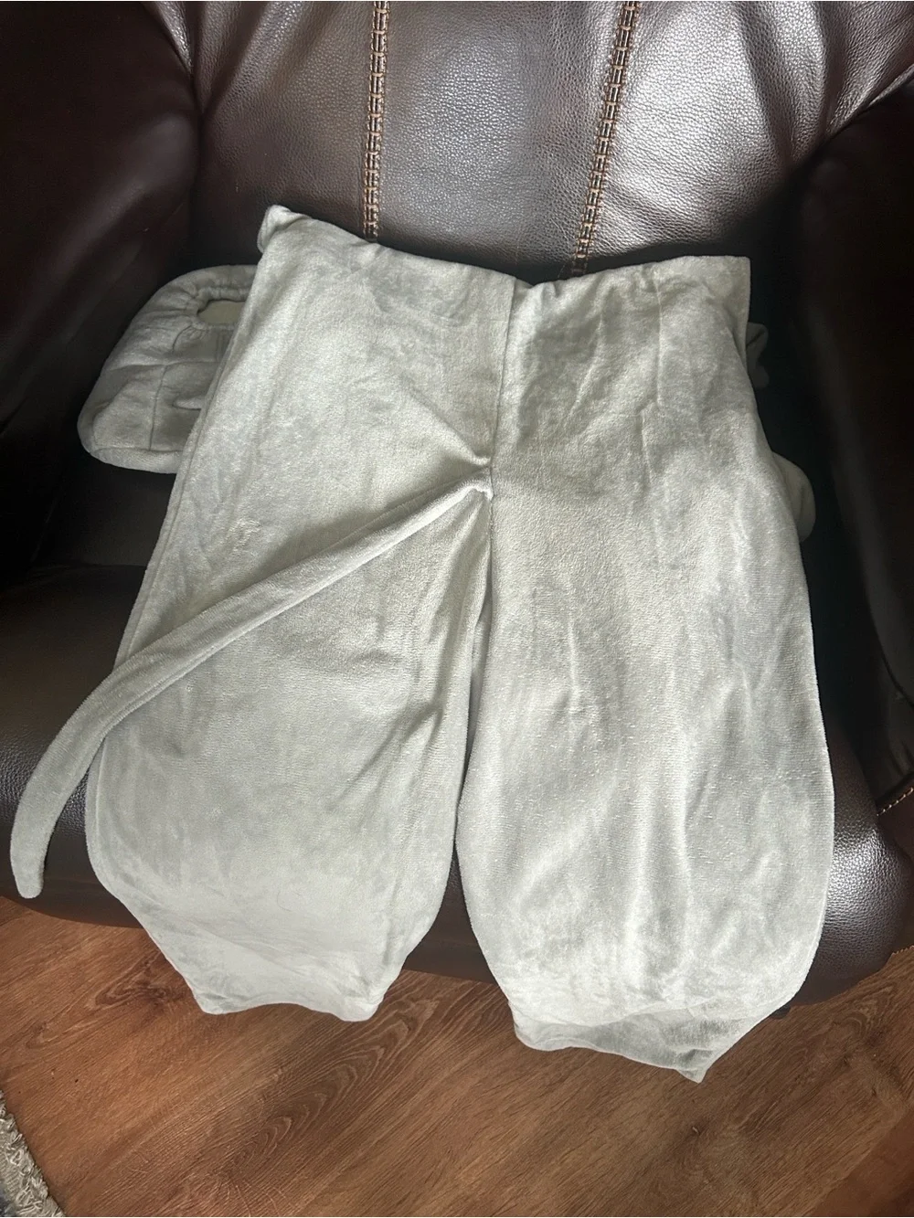 Kids Gray Mouse Costume with Hooded Ears size large see pics  Used 1x
